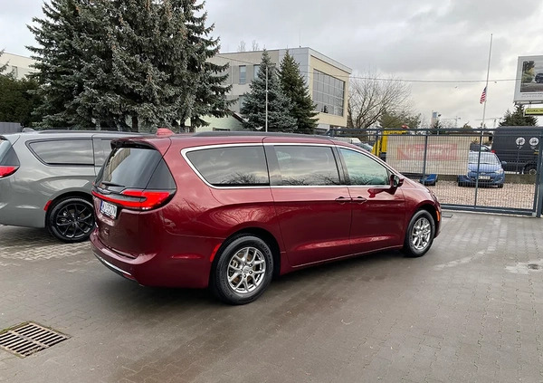 Chrysler Pacifica cena 169000 przebieg: 44000, rok produkcji 2021 z Pogorzela małe 529